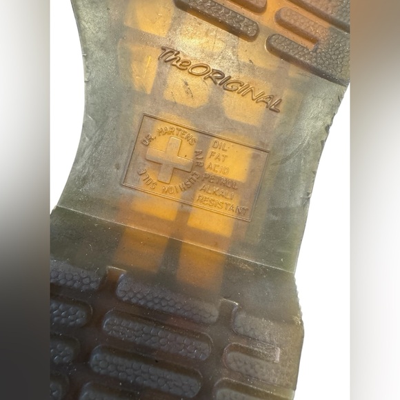 Dr. Martens 1460 Black leather 8 Eye Combat Boots AirWair Size 7 - Picture 8 of 16